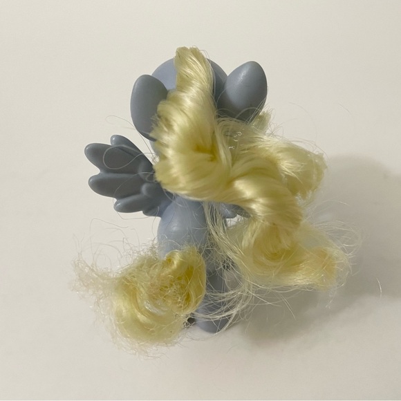 My Little Pony Derpy Hooves 3" Toys R Us Favorites MLP 2010 - Picture 5 of 16